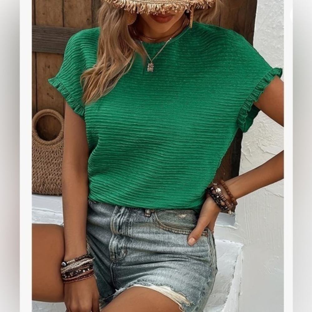Green Ruffle Sleeve Crew Neck Textured Top C96